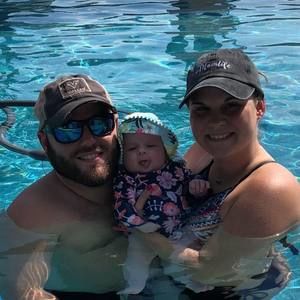 Meet your Posher, Caroline